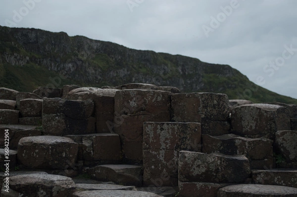 Obraz The Giant's Causeway in Northern Ireland, hexagonal rocks on the coast.