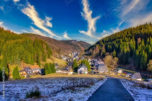 Obraz Ein Dorf im Tal