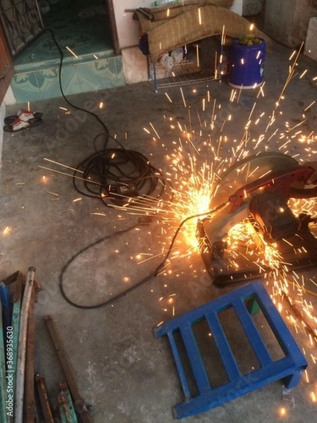 Obraz Cutting steel working on a factory