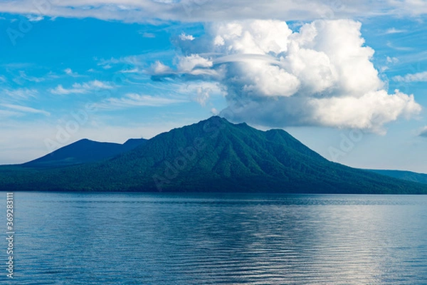 Fototapeta 北海道　支笏湖の夏の風景