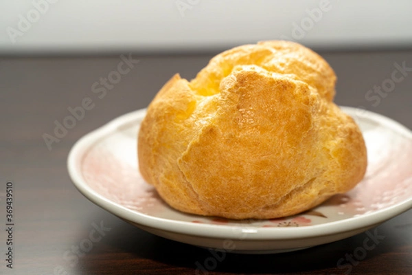 Obraz 家で食べるシュークリーム