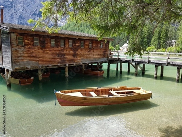 Obraz boat on the river