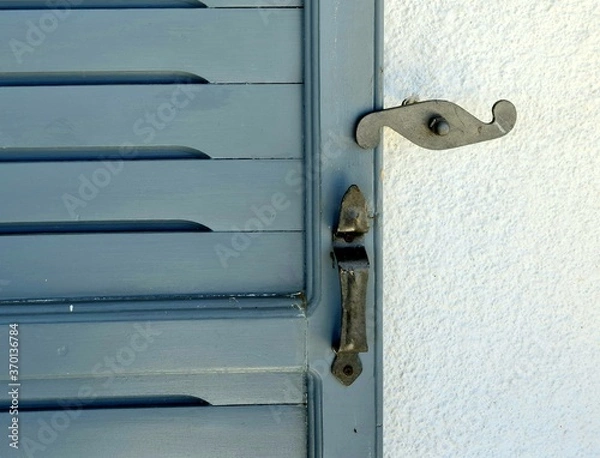 Obraz blue door handle