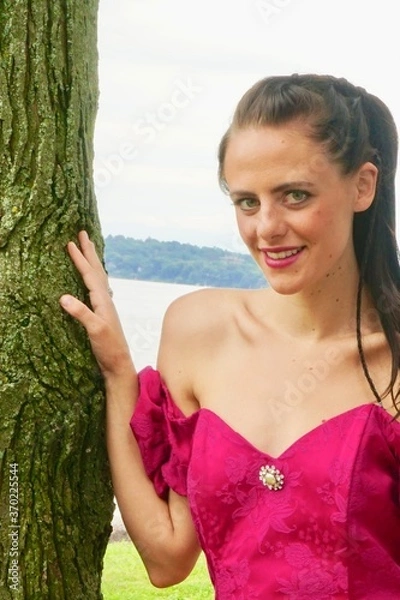 Obraz young woman in the beach