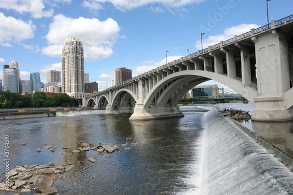 Obraz Great Bride Stretching across river