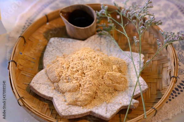 Obraz 日本・和菓子・きなこ・わらび餅