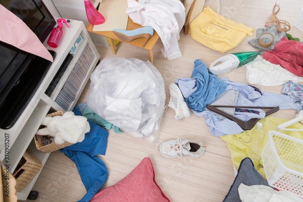 Fototapeta 散らかった部屋