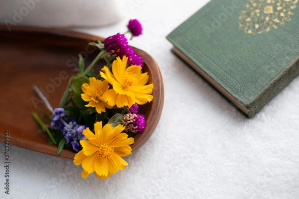 Obraz 花とコーヒーのリラックスタイム