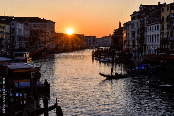 Fototapeta Sunset in Venice
