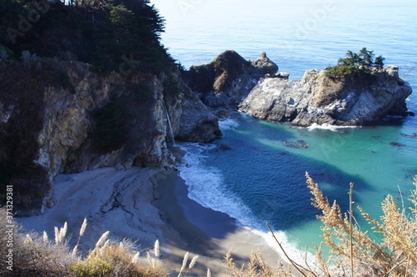 Obraz McWay Fall, Julia Pfeiffer Burns State Park, California