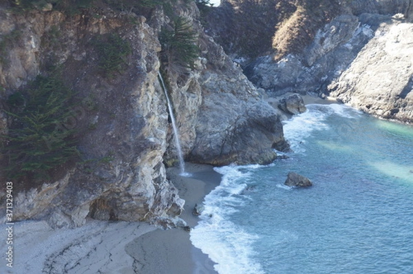 Obraz McWay Fall, Julia Pfeiffer Burns State Park, California