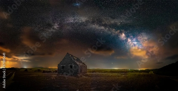 Obraz schronienie pod gwiazdami