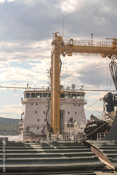 Fototapeta ship in the port