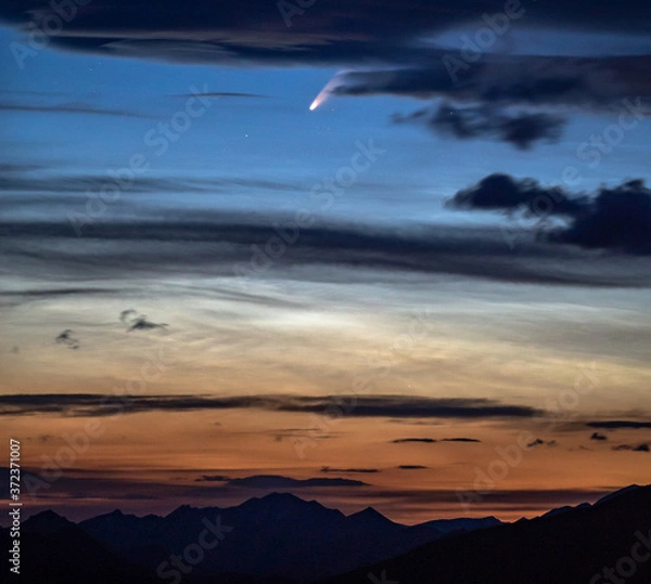 Obraz clouds and neowise 