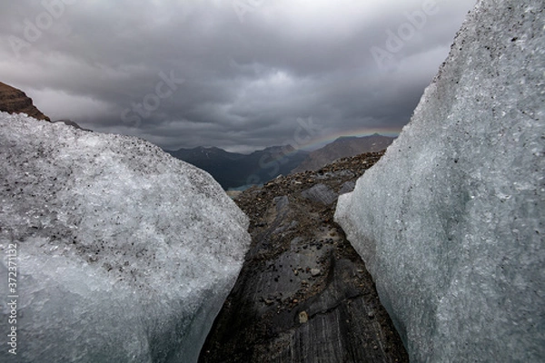 Obraz snow covered rocks