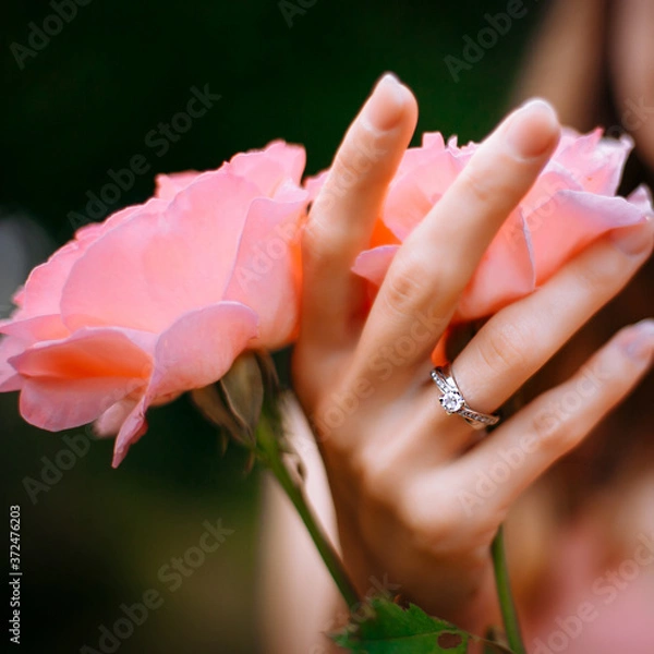 Obraz wedding rings on hands