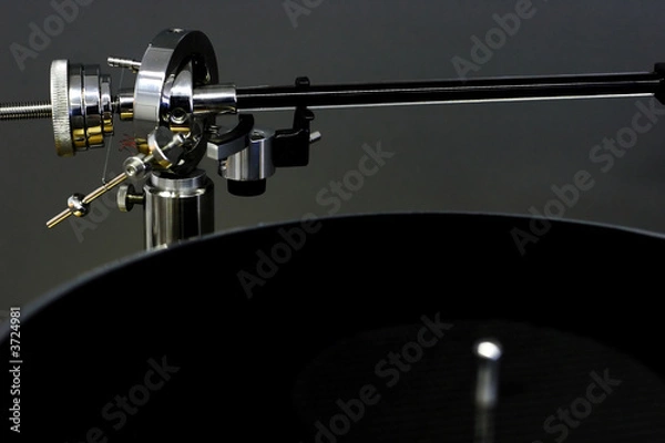 Obraz A balanced tone arm on a turntable