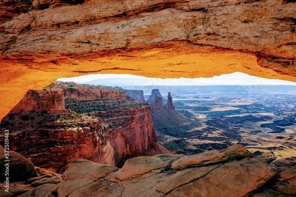 Obraz Sunrise through Arch