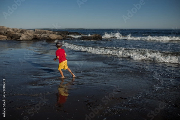 Obraz boy at the beach