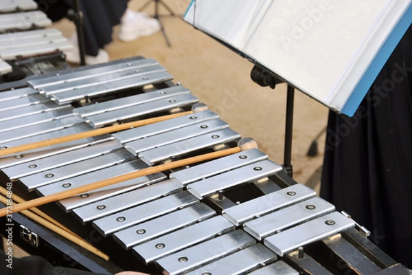 Obraz コンサートの鉄琴とマレットと楽譜