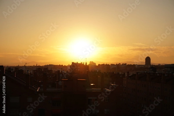 Obraz sunset over the city in the park