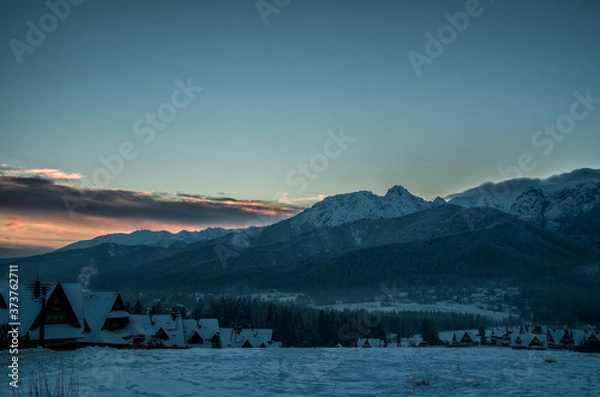 Fototapeta Sunrise in the Tatra mountains, Kościelisko, Poland
