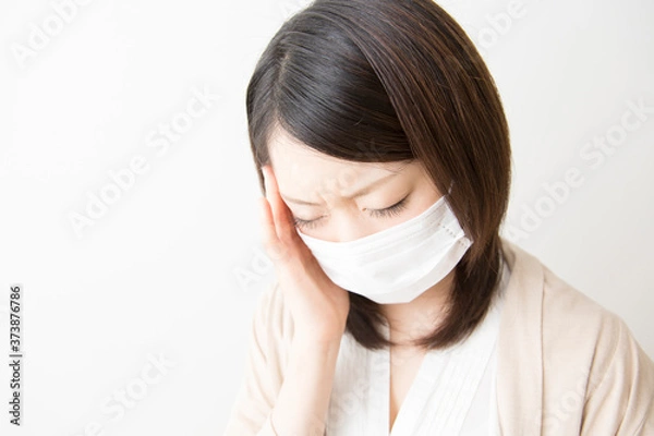 Fototapeta 風邪の女性