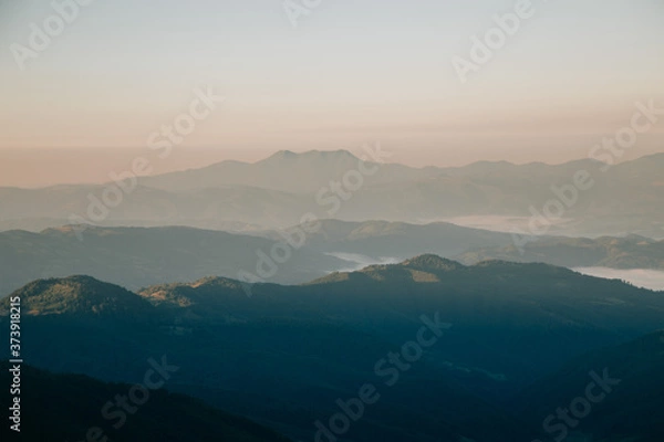 Obraz Amazing sunset in the wild ukrainian ridge Marmarosy, near Romania