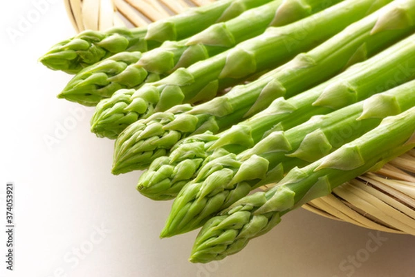Obraz みずみずしいグリーンアスパラガス