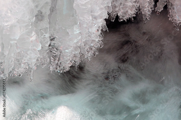 Fototapeta 冬の渓流