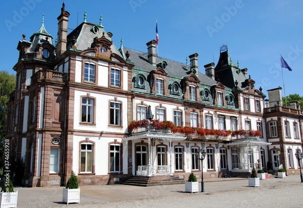 Fototapeta  Château de Pourtalès (Pourtalès Castle), dated to the 18th century, near Strasbourg and the Forest of Robertsau, in the département of Bas-Rhin, Alsace, France. 