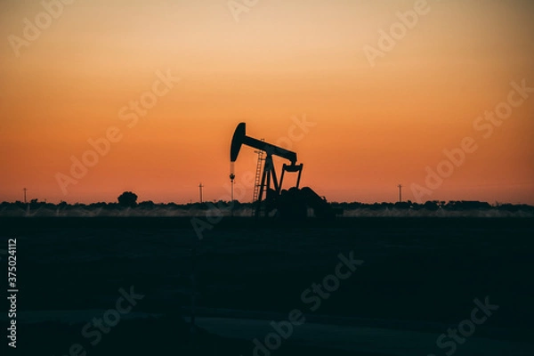 Obraz oil pump at sunset