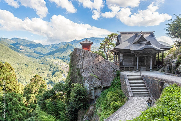 Fototapeta 山形県 山寺　立石寺の開山堂と納経堂からの眺め