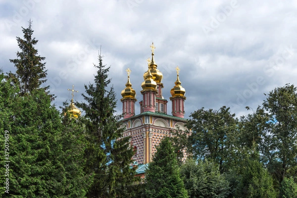 Fototapeta Picturesque view of Church of the Nativity of John the Baptist in Trinity Lavra of St. Sergius in Sergiyev Posad in Russia.