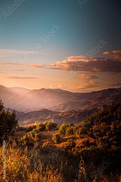 Fototapeta sunset in the mountains