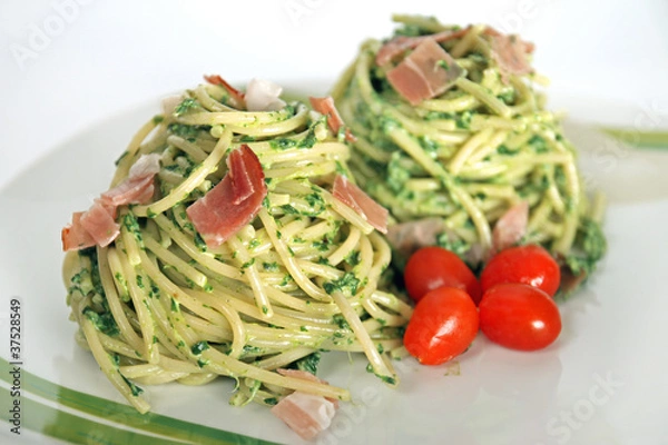 Fototapeta spinach spaghetti