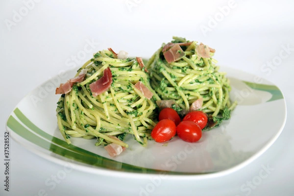 Fototapeta spinach spaghetti