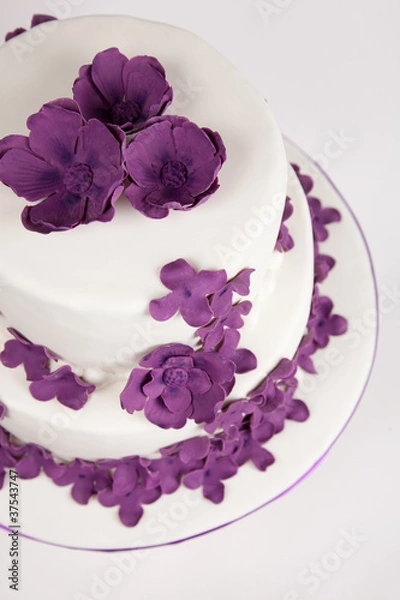 Obraz Cake with purple flowers
