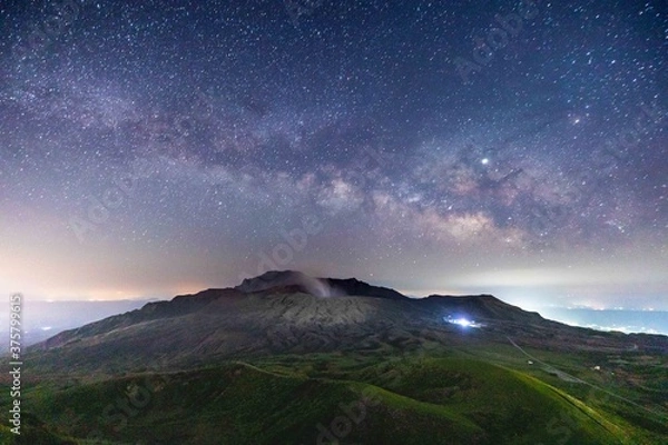 Obraz 阿蘇　天の川　噴火