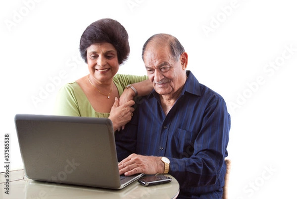 Obraz East Indian Elderly Couple on Computer