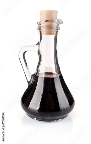 Fototapeta balsamic vinegar isolated on white background