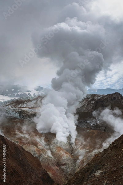 Obraz Mutnovsky volcano, Kamchatka.