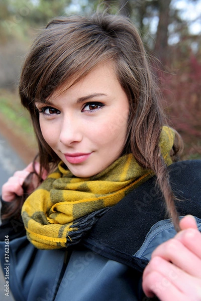 Obraz dziewczyna z warkoczami