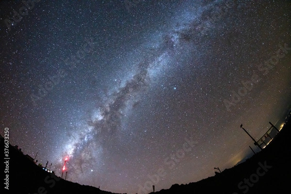 Obraz Big Island, Hawaii/USA - September. 29 2019, Aurora at Mauna Loa Observatory
