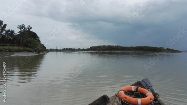 Fototapeta A day out at the riverside