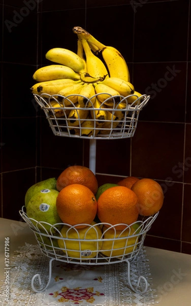 Fototapeta basket of fruits