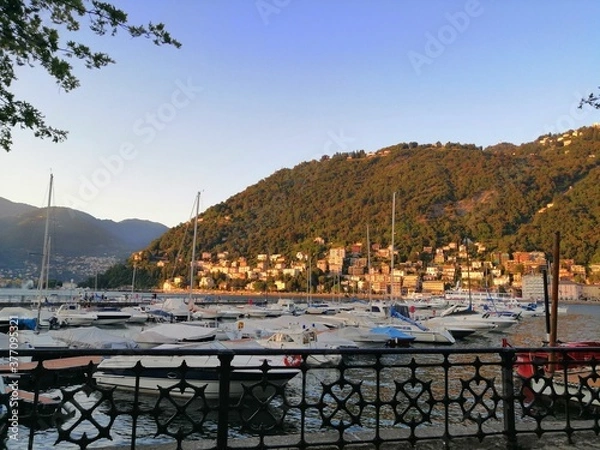 Obraz Lake And Mountain View