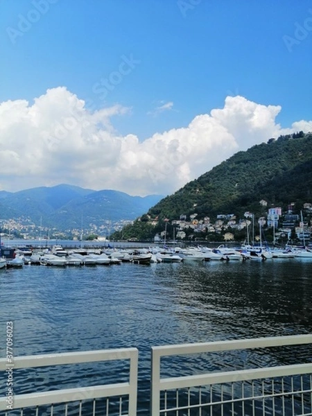 Obraz Lake View And Blue Sky