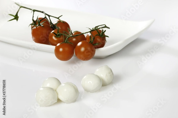 Fototapeta pomodori e  mozzarella