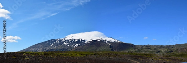 Obraz Snowcapped mountain panorama Iceland